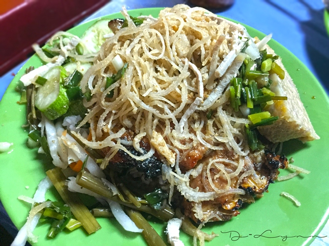 Cơm tấm đêm –&nbsp;Hà
